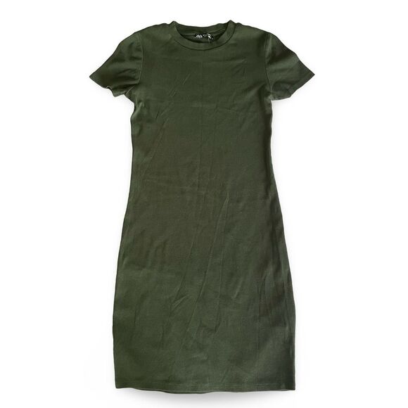 Zara Dresses & Skirts - Zara micro ribbed army green midi t shirt dress short sleeve mock neck cotton